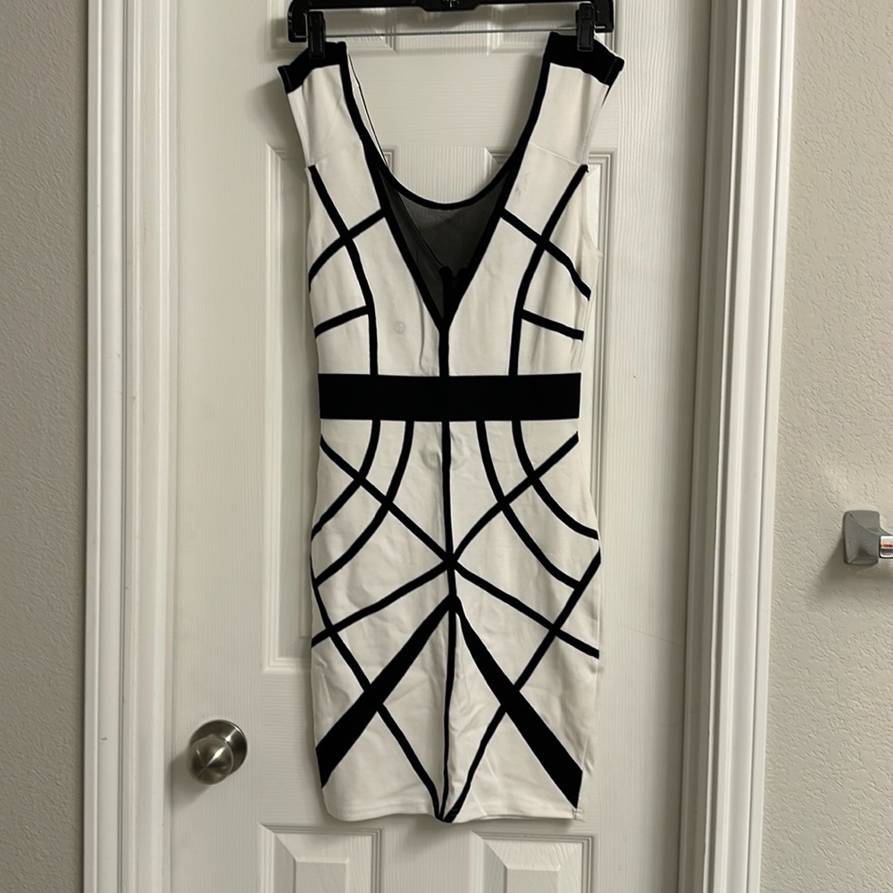 Arden B White/ Black Print Dress